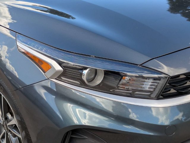 Used 2023 Kia Forte LXS FWD image 10
