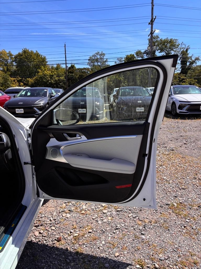 New 2026 Genesis G70 3.3T Sport Prestige AWD/4WD image 18