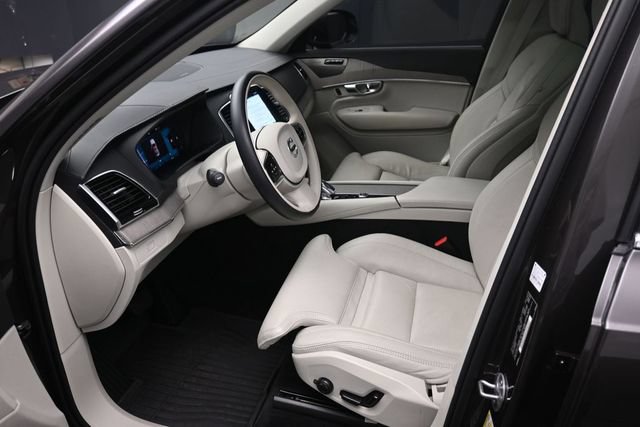 Certified 2023 Volvo XC90 B6 Ultimate w/ Protection Package Premier AWD/4WD image 20