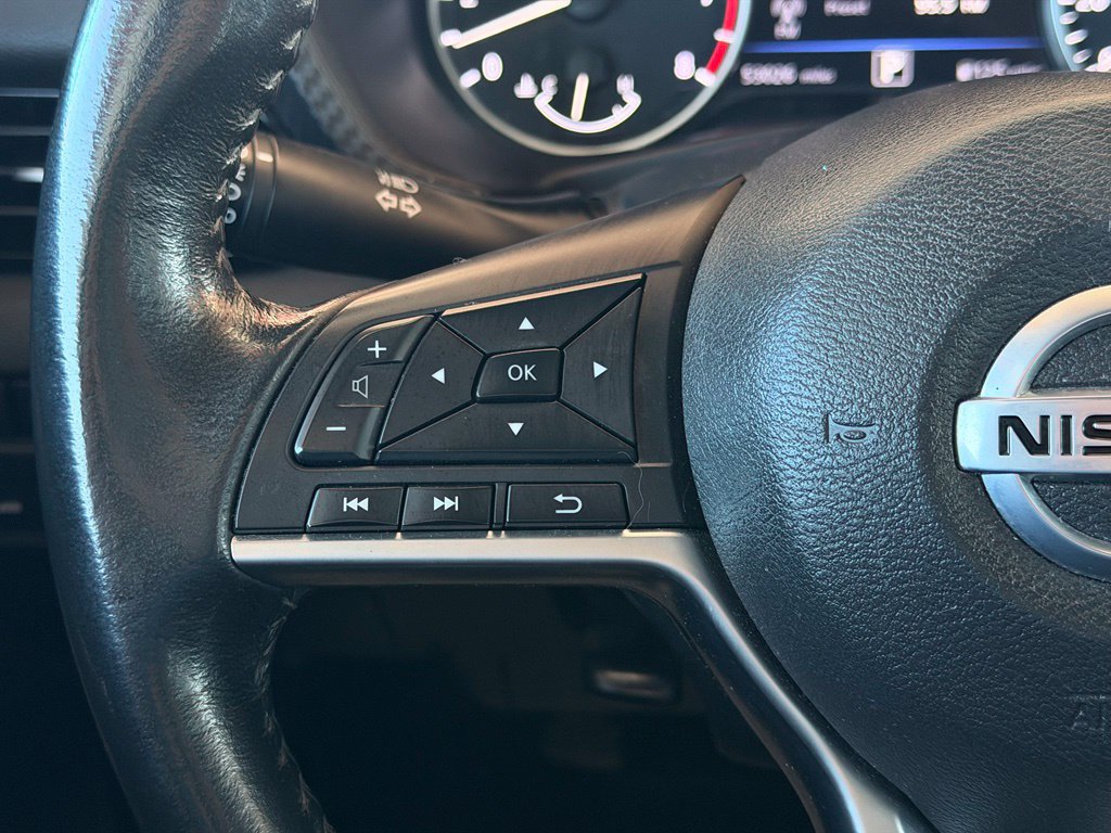 Certified 2022 Nissan Sentra SV FWD image 25