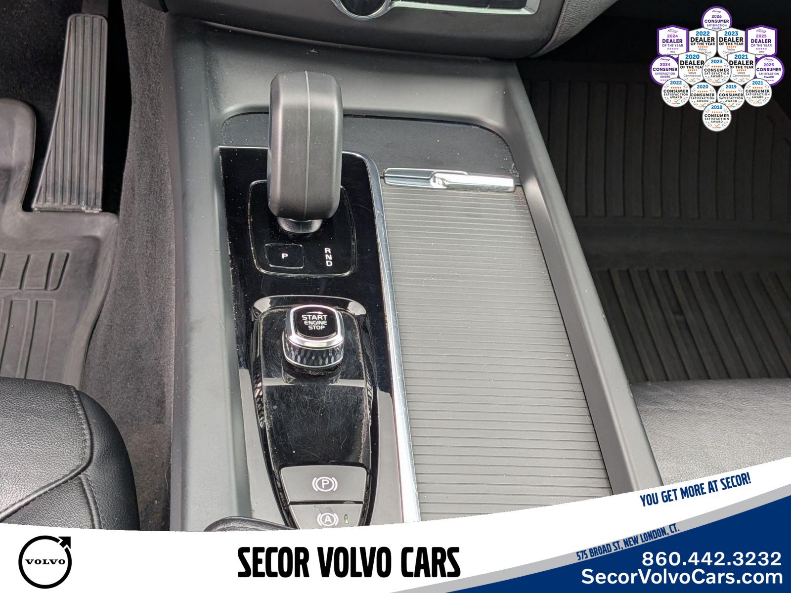 Certified 2024 Volvo XC60 B5 Core w/ Protection Package Premier AWD/4WD image 18