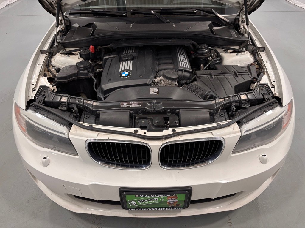 Used 2012 BMW 128i Convertible image 27