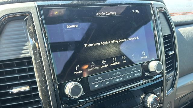 Used 2021 Nissan Titan PRO-4X w/ Pro-4x Convenience Package image 16