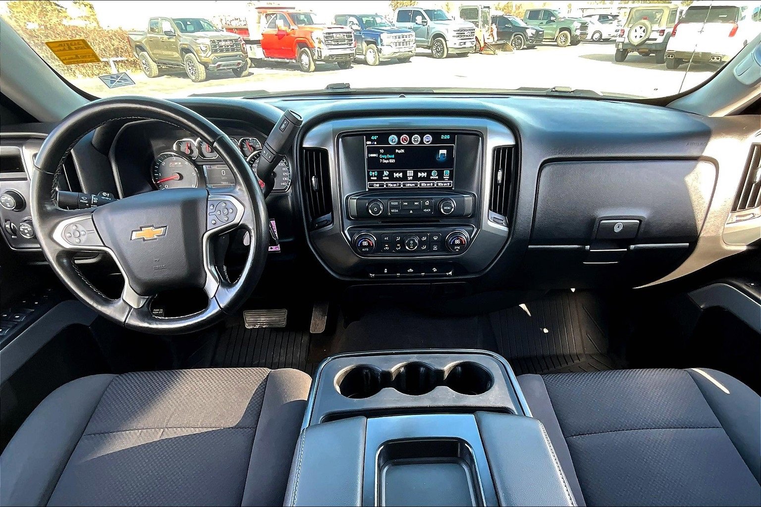 Used 2018 Chevrolet Silverado 1500 LT w/ Texas Edition image 13