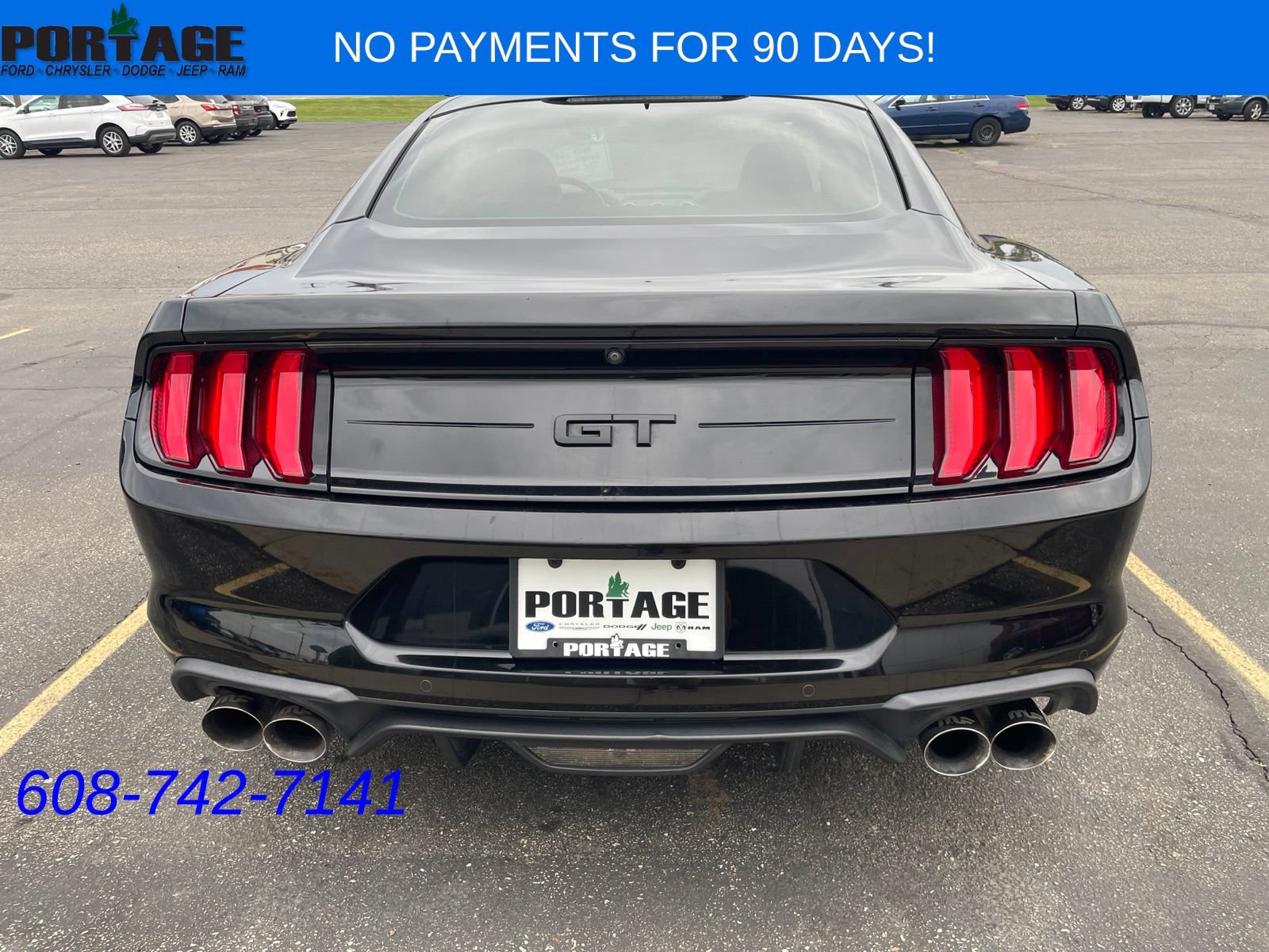 Used 2020 Ford Mustang GT Premium w/ Carbon Sport Interior Package RWD image 5