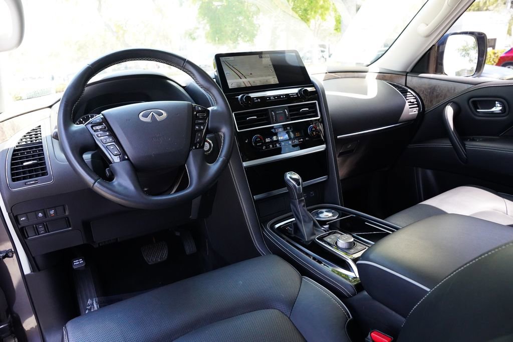 Used 2023 INFINITI QX80 Premium Select w/ Cargo Package RWD image 21