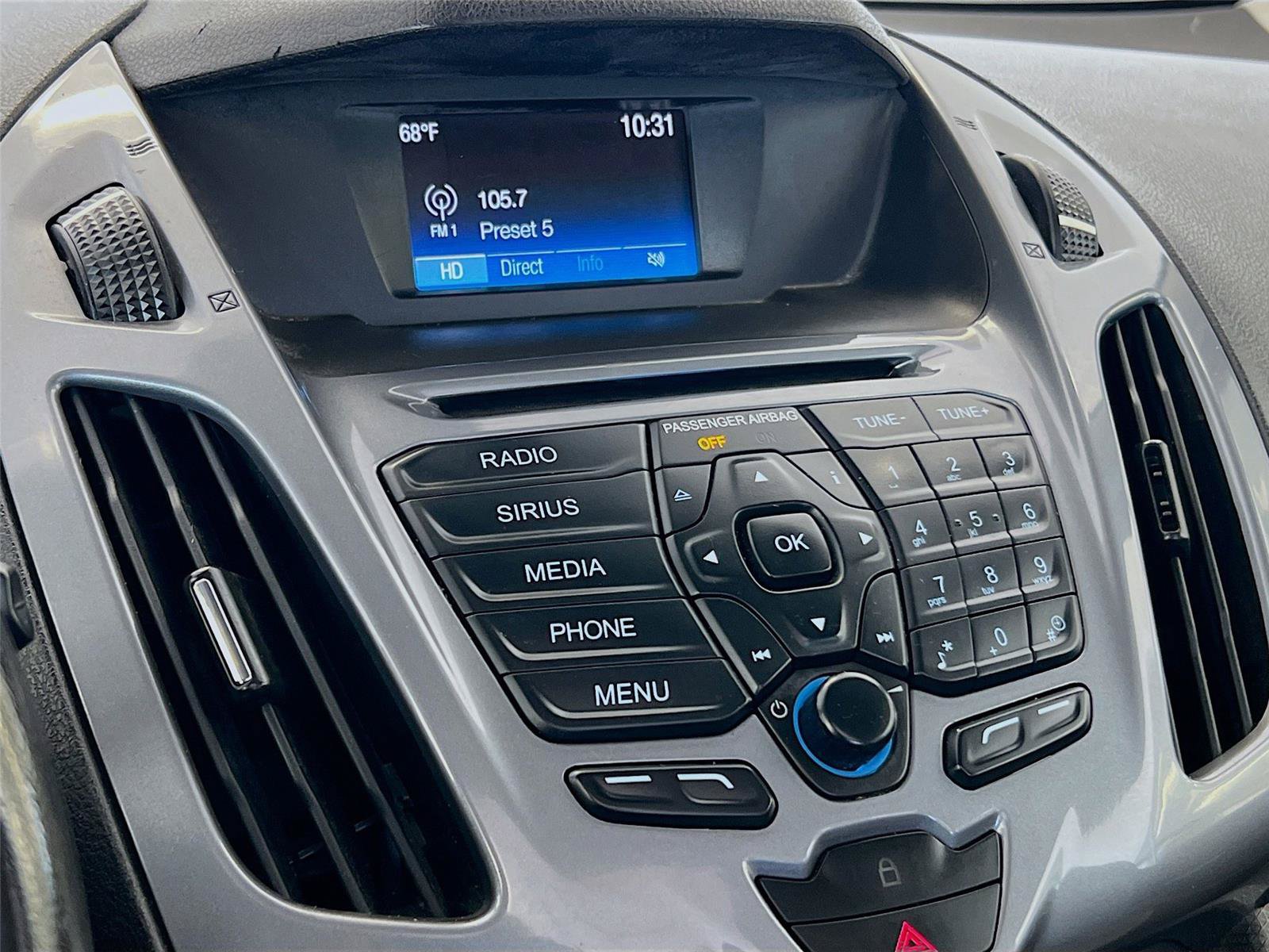Used 2016 Ford Transit Connect Titanium FWD image 7