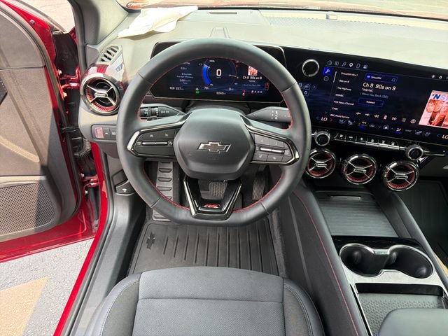 Certified 2025 Chevrolet Blazer EV RS AWD/4WD image 15