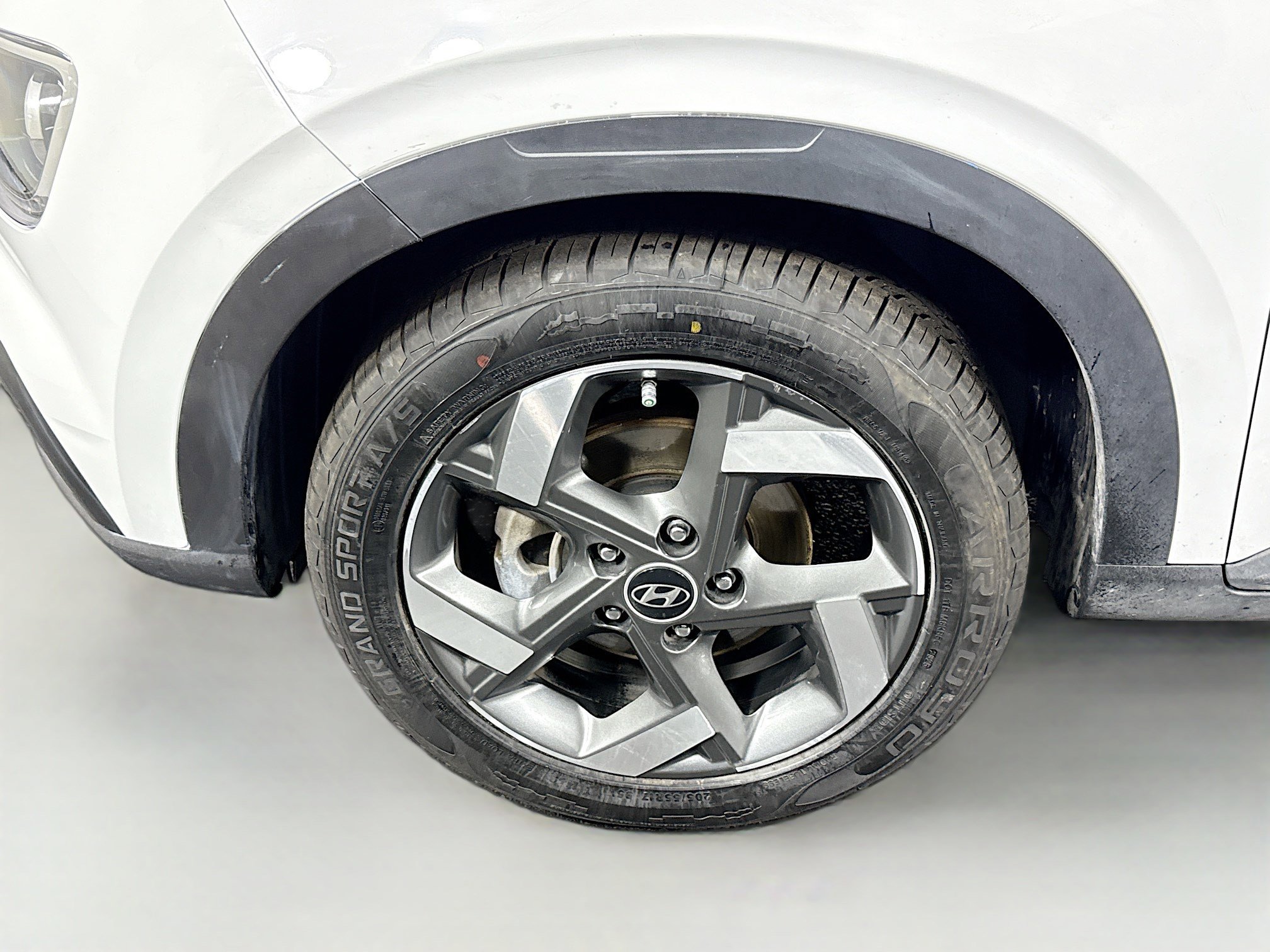 Used 2023 Hyundai Venue SEL w/ Cargo Package image 37