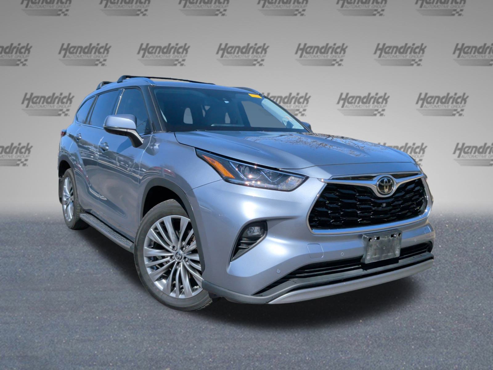 Used 2021 Toyota Highlander Platinum image 2