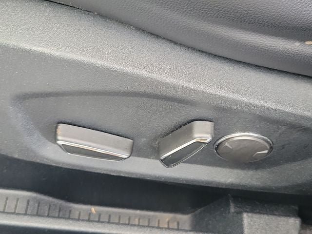 Used 2019 Ford Edge ST w/ Equipment Group 401A AWD/4WD image 10