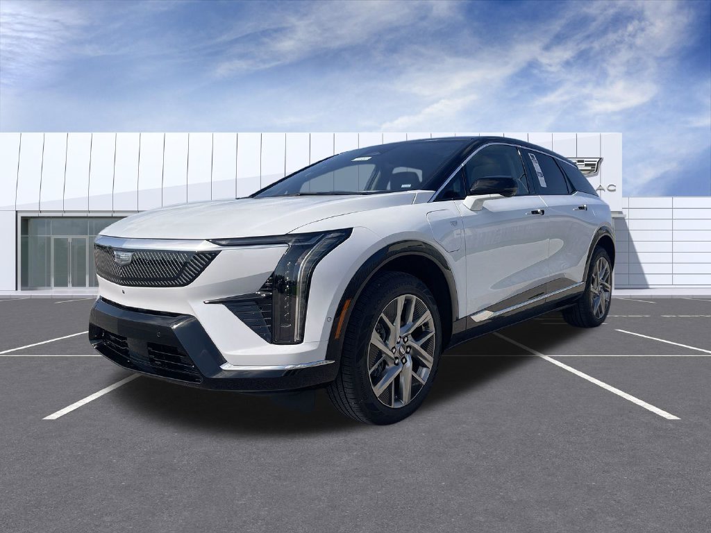 New 2027 Cadillac Optiq Luxury w/ LPO, Floor Liner Package AWD/4WD image 4