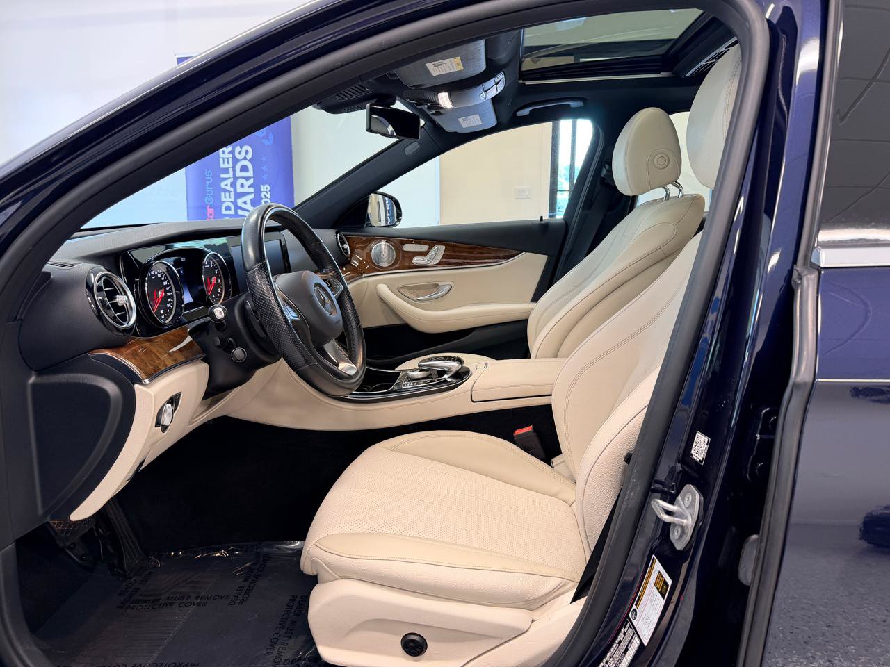 Used 2018 Mercedes-Benz E 300 image 16