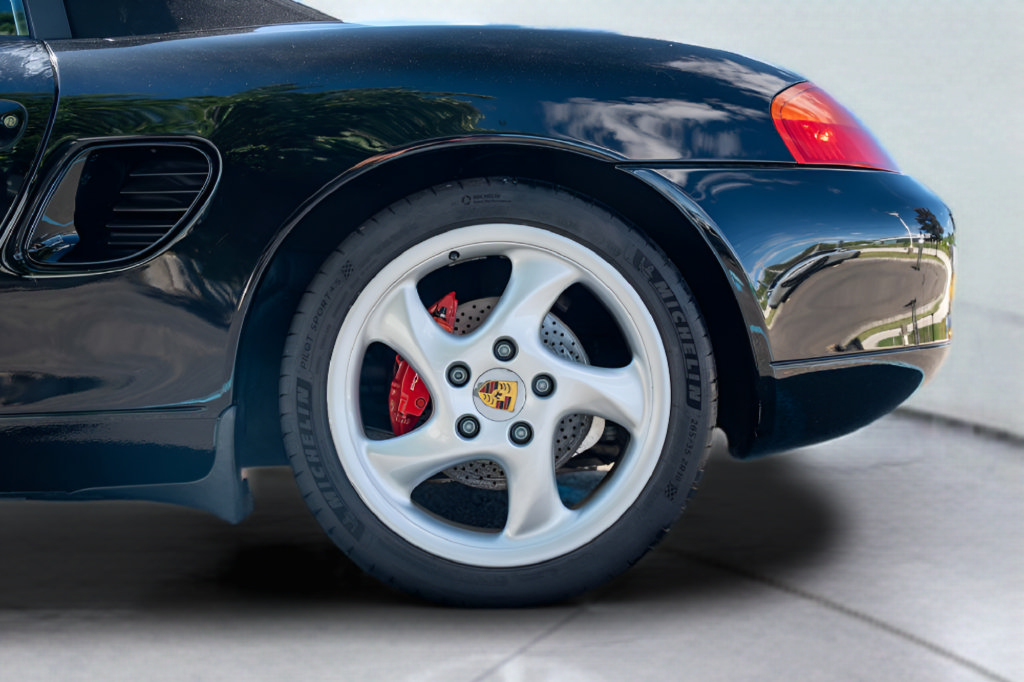 Used 2001 Porsche Boxster S RWD image 24