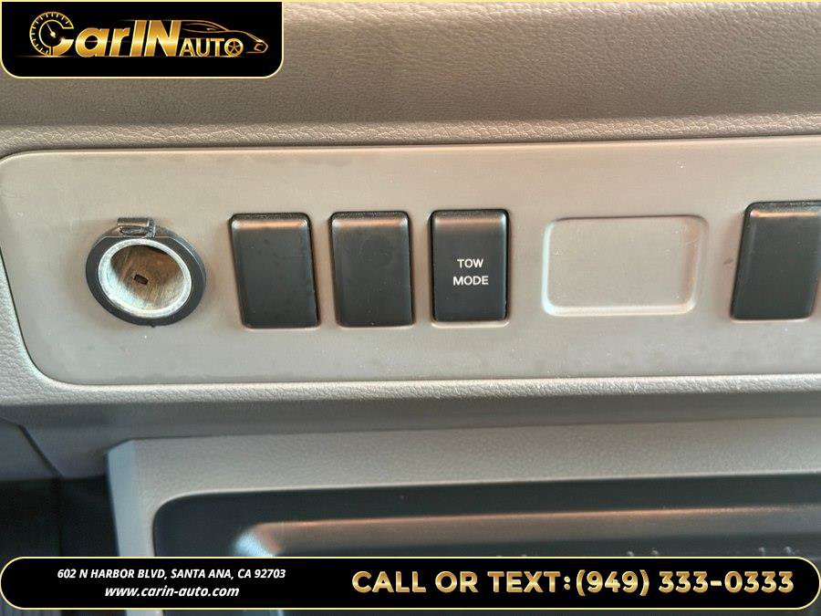 Used 2016 Nissan NV 3500 S w/ Power Package RWD image 22