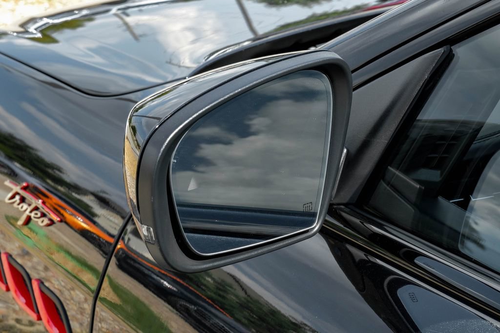 Used 2022 Maserati Quattroporte Trofeo image 45