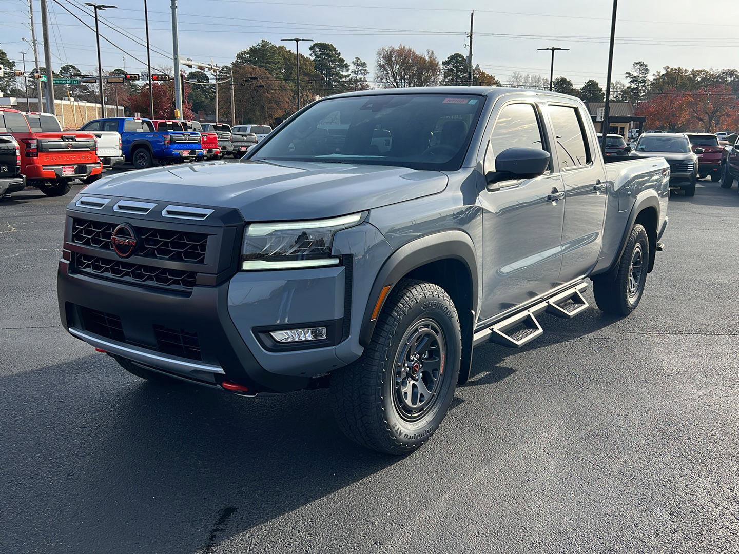 New 2026 Nissan Frontier PRO-4X w/ Tow Package