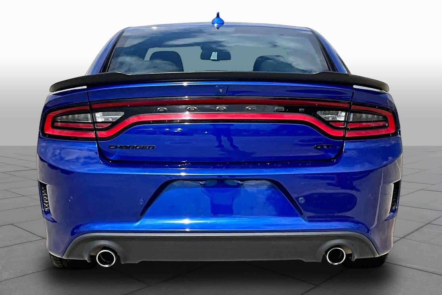 Used 2022 Dodge Charger GT w/ Blacktop Package RWD image 5
