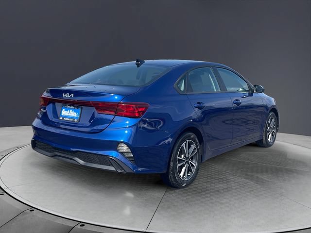 Used 2023 Kia Forte LXS FWD image 5