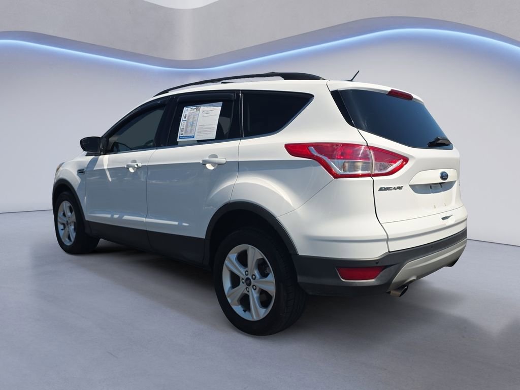 Used 2016 Ford Escape SE w/ SE Leather Comfort Package AWD/4WD image 3