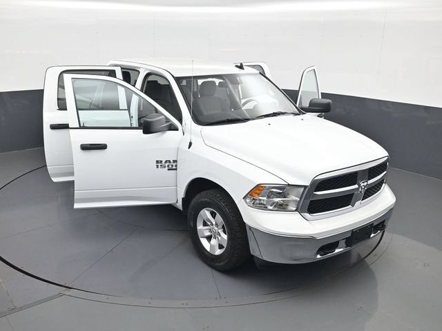 Used 2022 RAM 1500 Classic SLT w/ Electronics Group AWD/4WD image 29