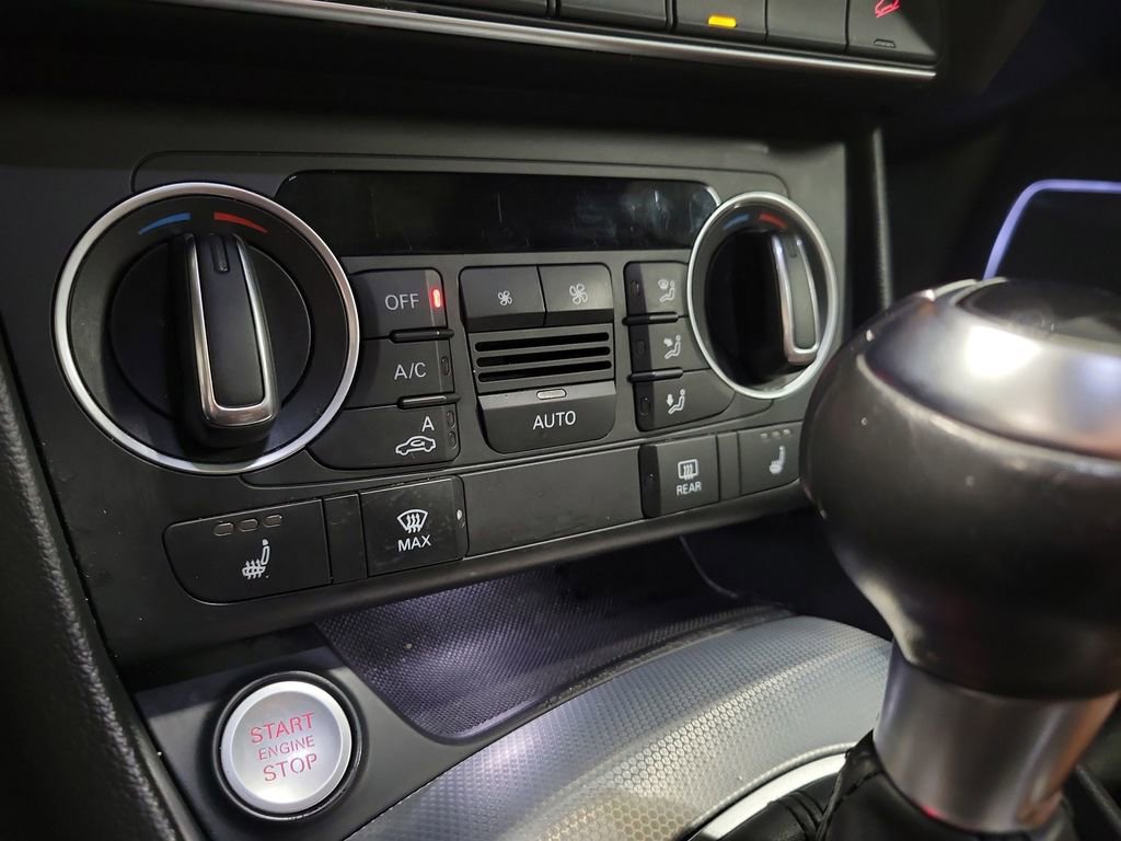 Used 2018 Audi Q3 2.0T Premium Plus w/ Premium Plus Package image 16