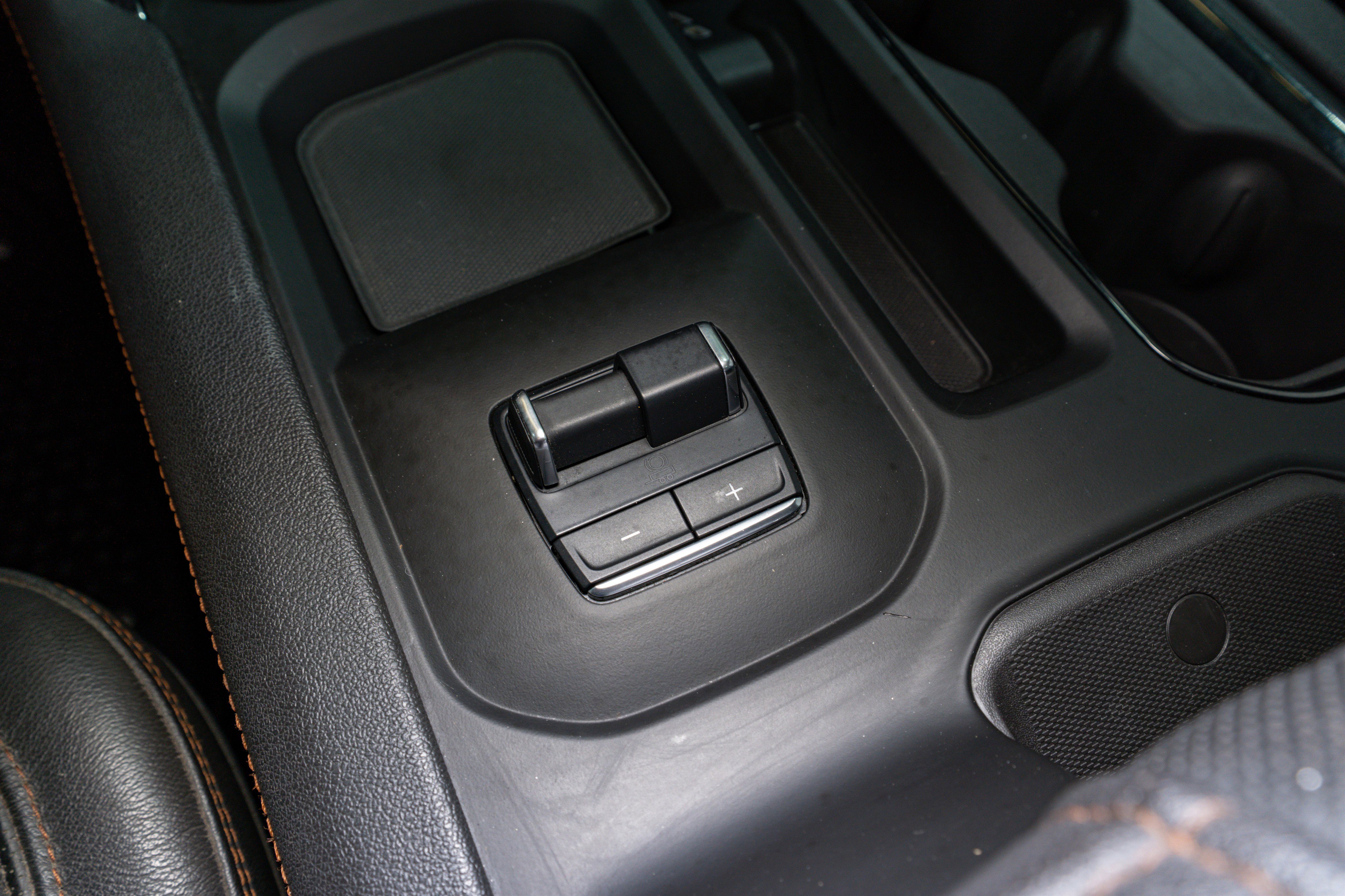 Used 2024 GMC Sierra 2500 AT4 w/ AT4 Preferred Package image 26