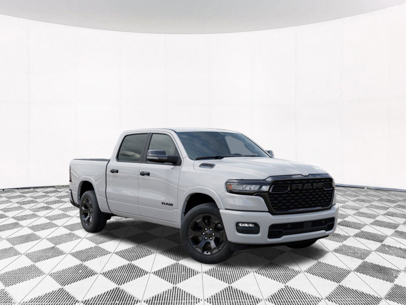 New 2026 RAM 1500 4x4 Crew Cab image 7