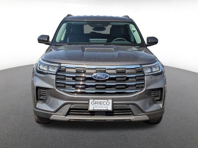 New 2026 Ford Explorer Active AWD/4WD image 8