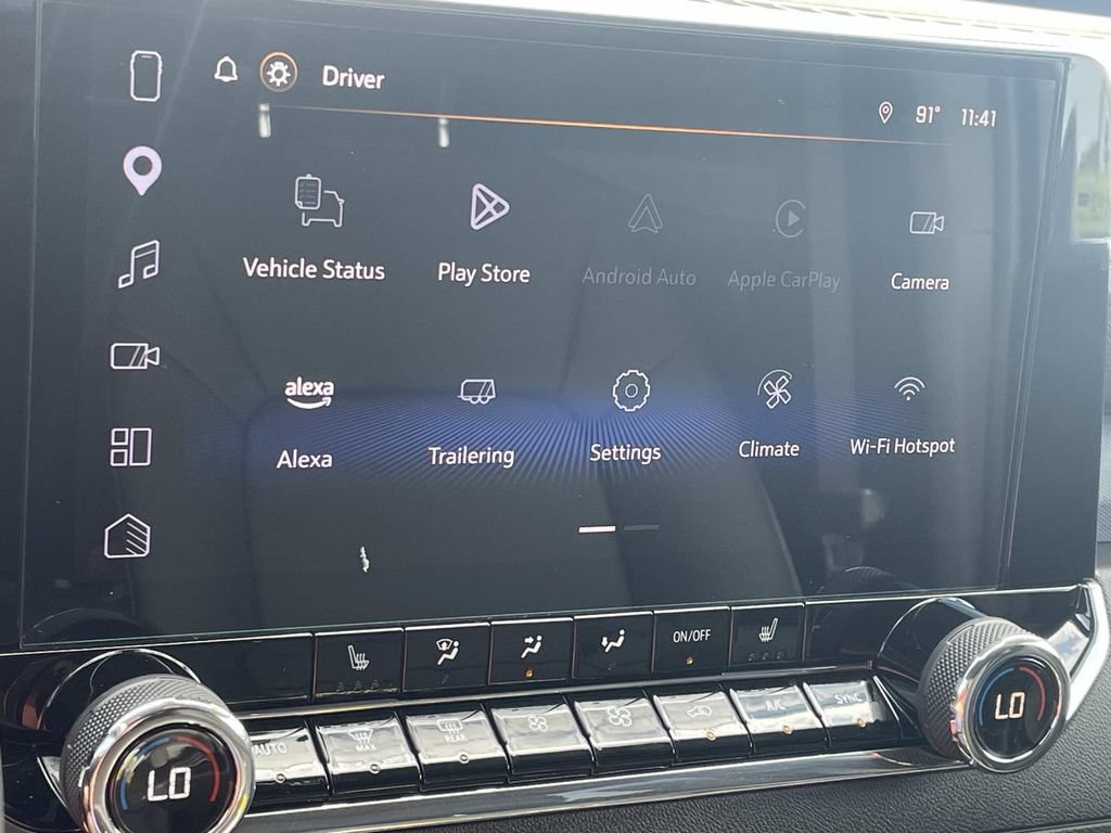 Used 2025 Chevrolet Colorado Trail Boss AWD/4WD image 18