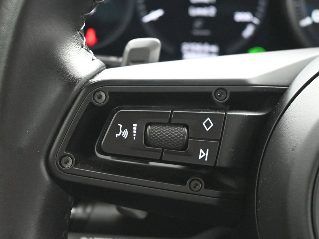 Certified 2020 Porsche 911 Carrera S image 23