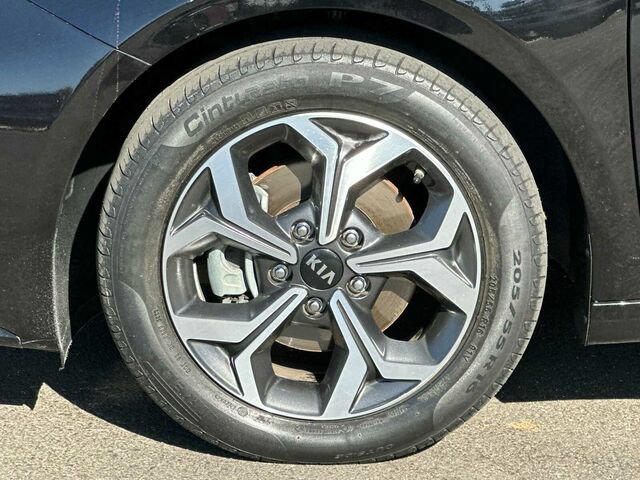 Used 2020 Kia Forte LXS FWD image 31