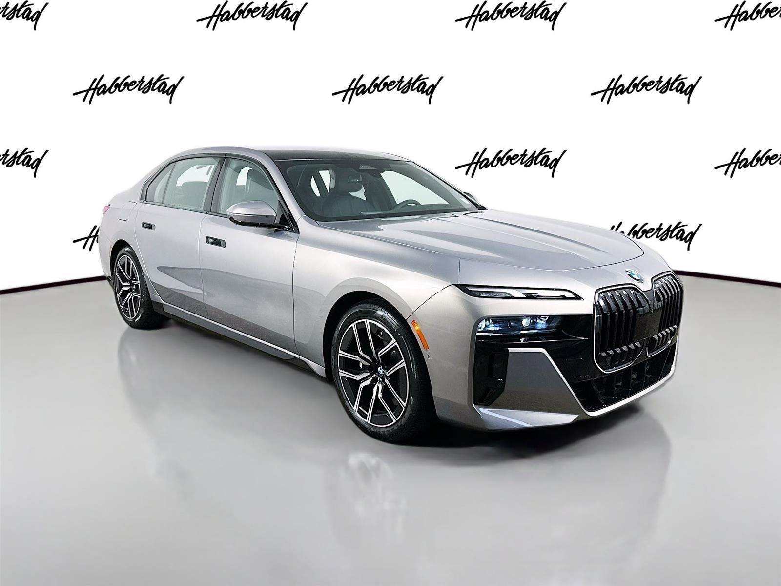 New 2026 BMW 740i xDrive w/ Premium Package image 3