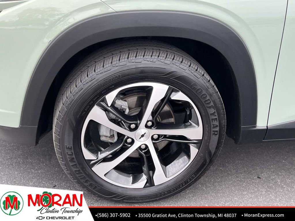 Certified 2024 Chevrolet Trax RS w/ Driver Confidence Package FWD image 10