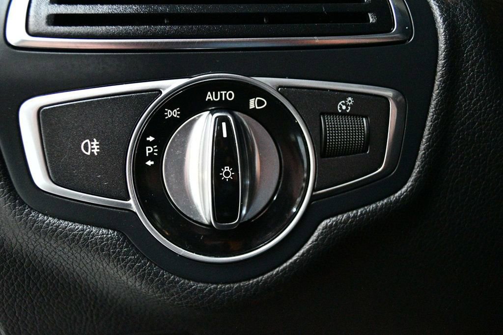 Used 2015 Mercedes-Benz C 300 Sedan image 76