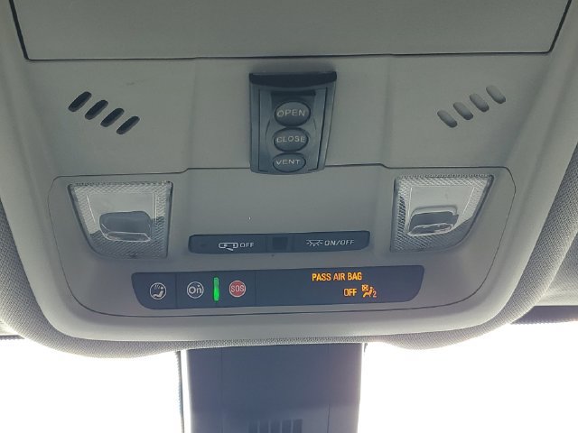 Used 2022 Chevrolet Equinox LT FWD image 31