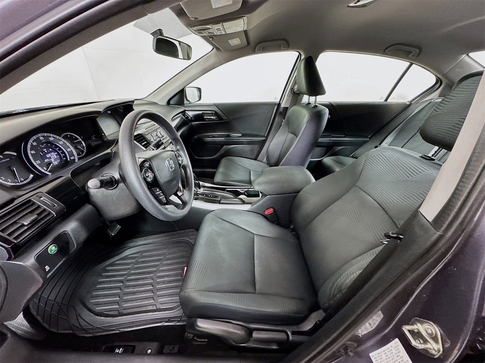 Used 2016 Honda Accord LX image 17