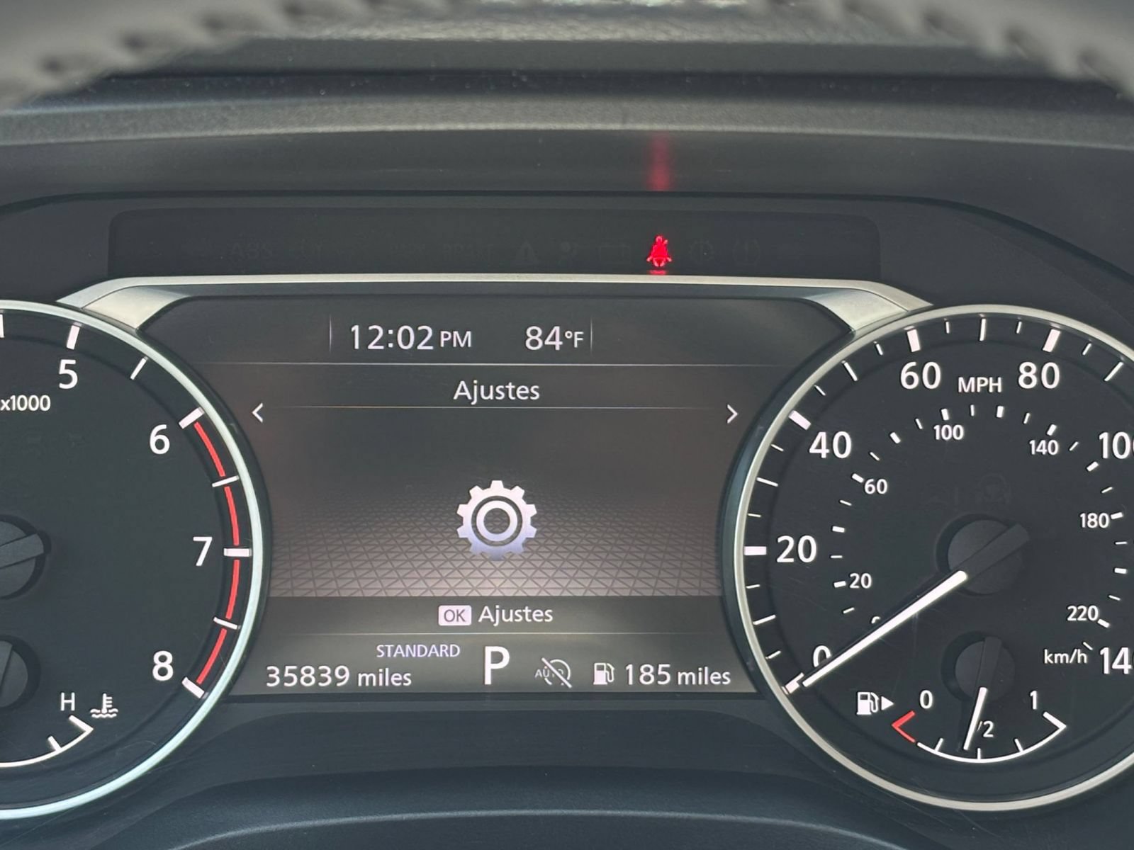 Used 2025 Nissan Rogue SV FWD image 35
