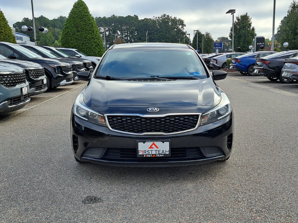 Used 2017 Kia Forte LX w/ LX Popular Package FWD image 3