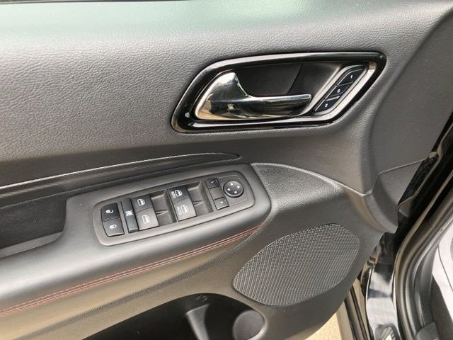 Certified 2023 Dodge Durango R/T w/ Tow 'N Go Package AWD/4WD image 10