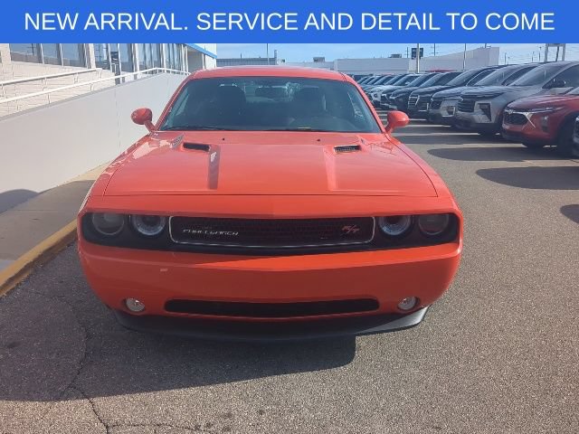 Used 2013 Dodge Challenger R/T RWD image 9