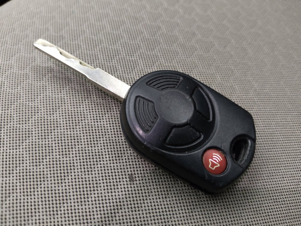 Used 2018 Ford Escape SE FWD image 32