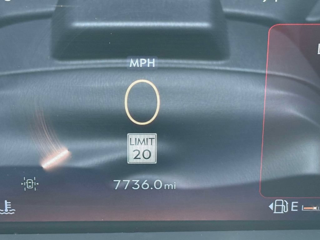 Used 2026 Lincoln Aviator AWD image 5