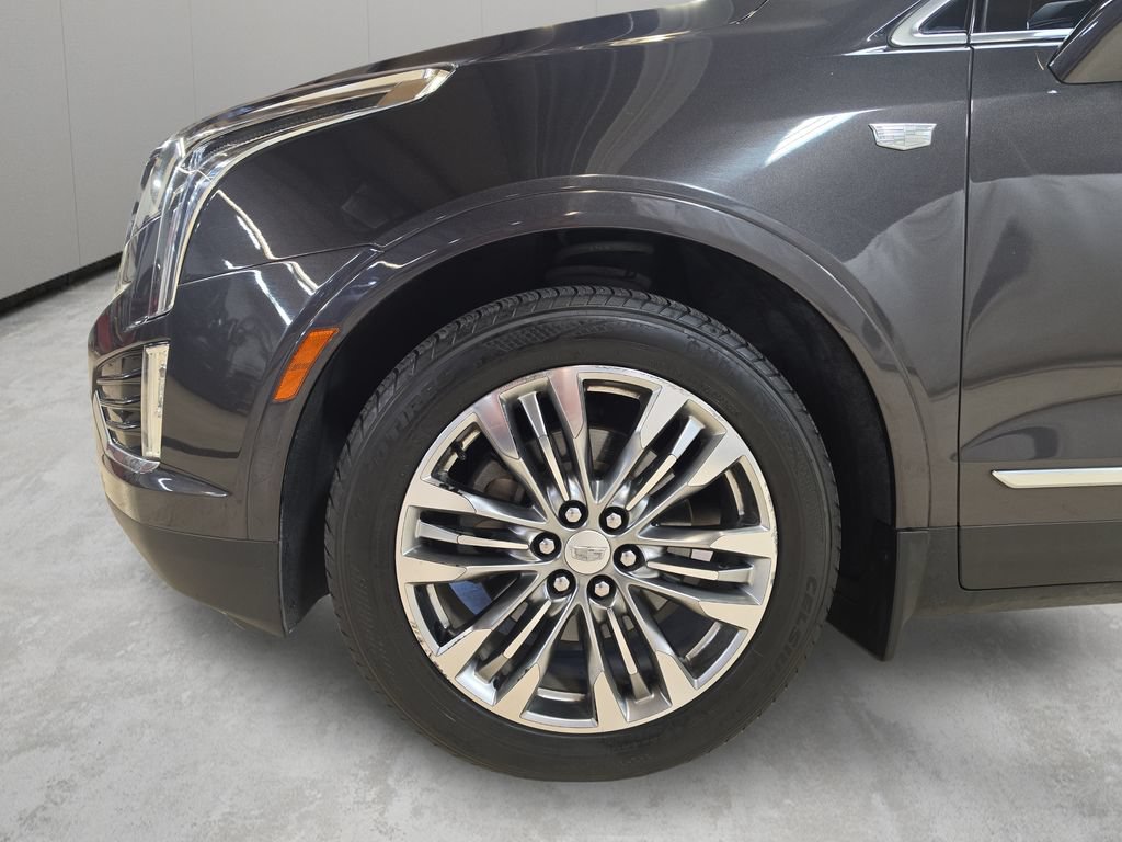Used 2017 Cadillac XT5 Premium Luxury AWD/4WD image 24