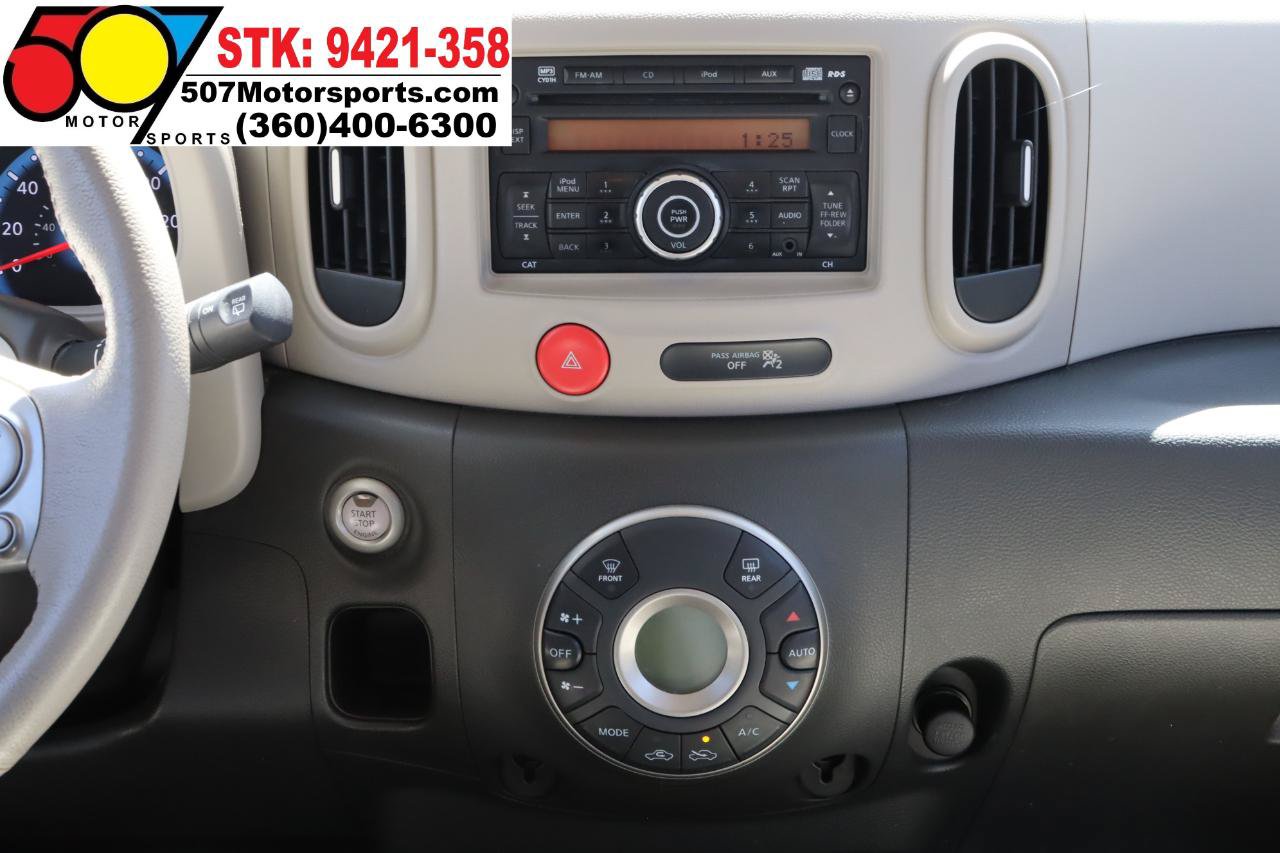 Used 2012 Nissan Cube 1.8 SL w/ Interior Designer Pkg FWD image 17