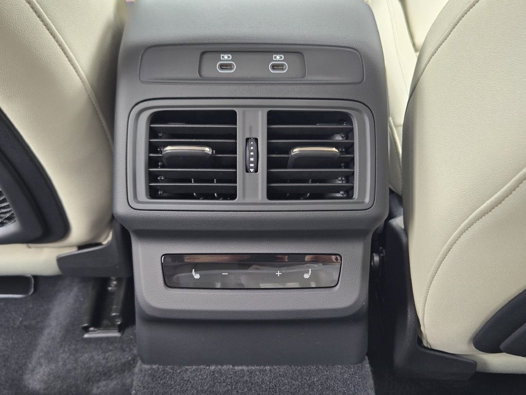 Certified 2025 Audi Q5 Prestige AWD/4WD image 38