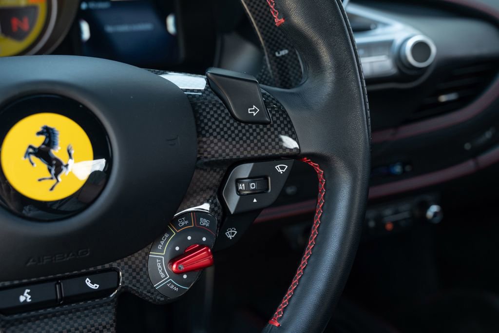 Used 2022 Ferrari F8 Tributo image 36