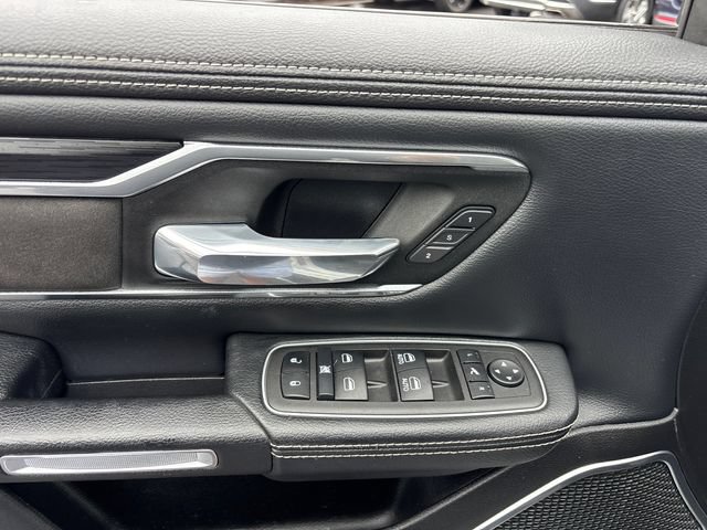 Used 2023 RAM 1500 Laramie AWD/4WD image 14