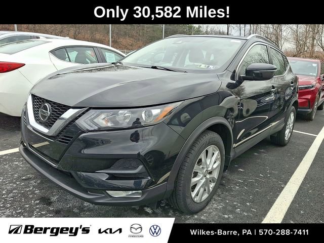 Used 2021 Nissan Rogue Sport SV video 1