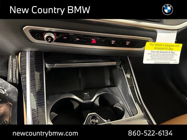 New 2027 BMW X7 xDrive40i w/ M Sport Package AWD/4WD image 18